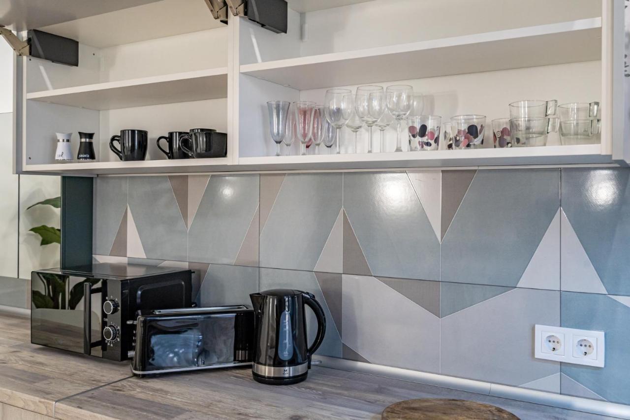 Exquisite Studio Apartment With An Original Design Valencia Eksteriør bilde