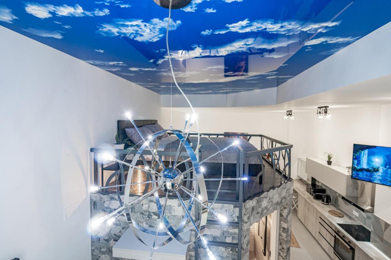 Exquisite Studio Apartment With An Original Design Valencia Eksteriør bilde