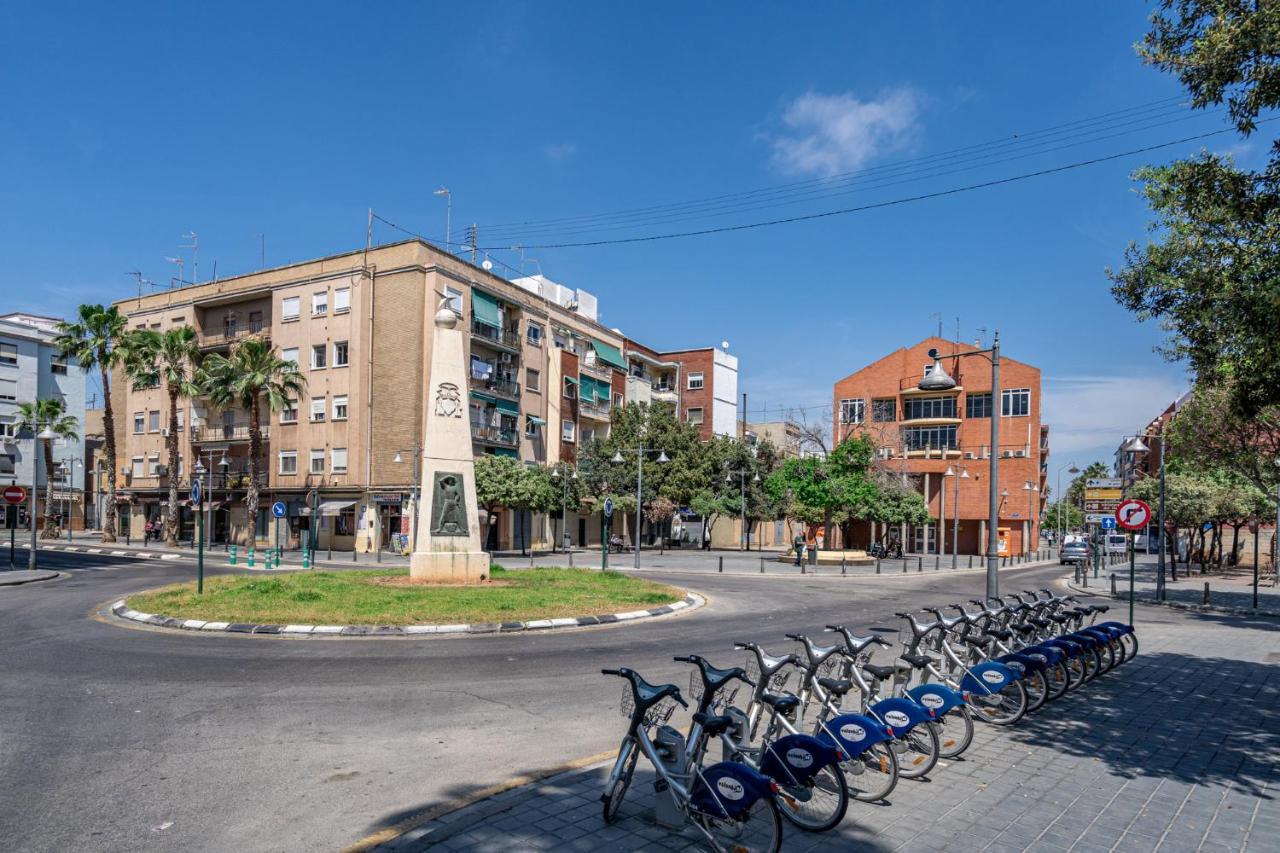 Exquisite Studio Apartment With An Original Design Valencia Eksteriør bilde
