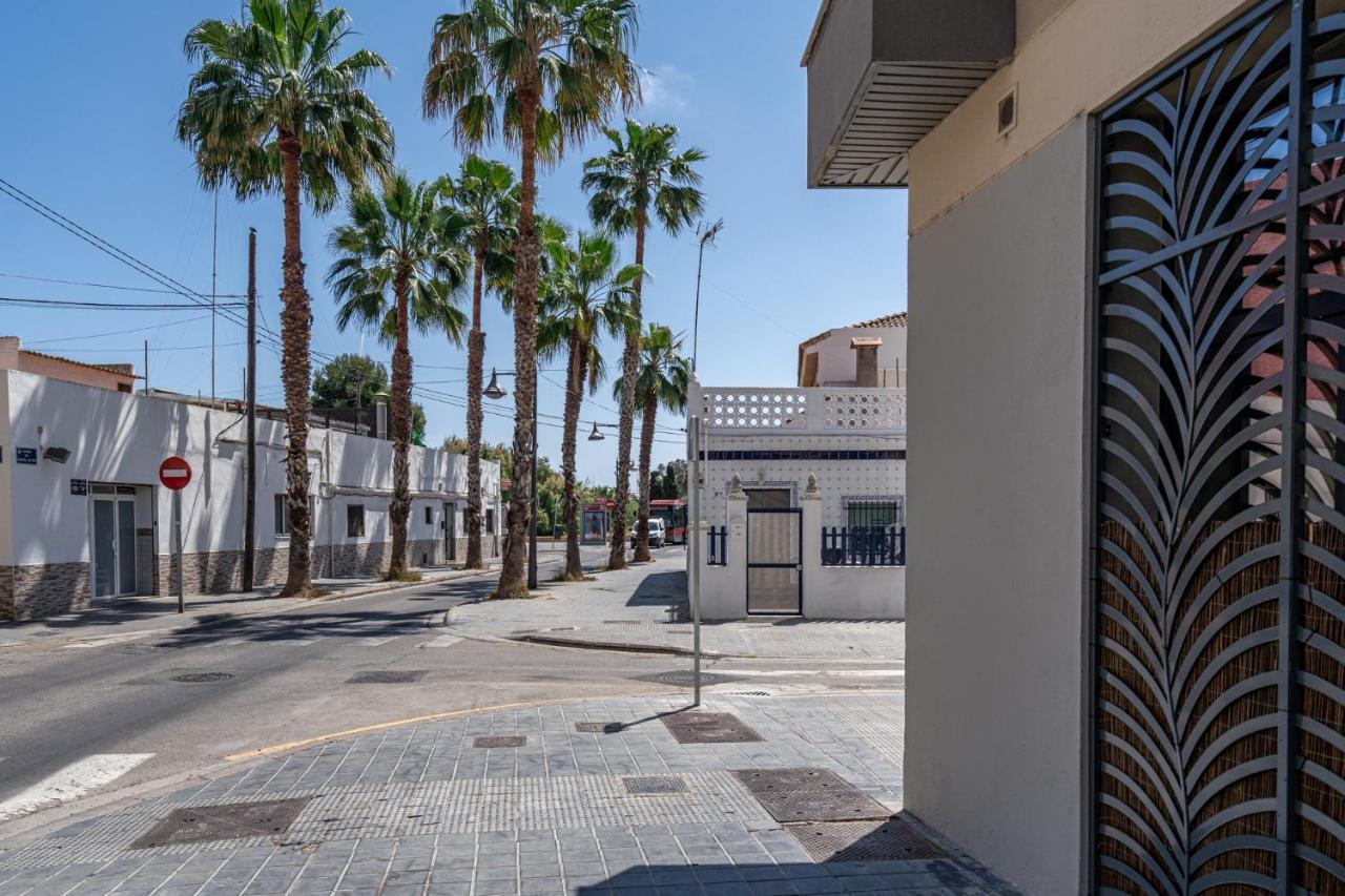 Exquisite Studio Apartment With An Original Design Valencia Eksteriør bilde